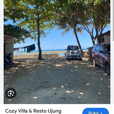 Cozy Villa & Resto Ujunggenteng Exterior photo